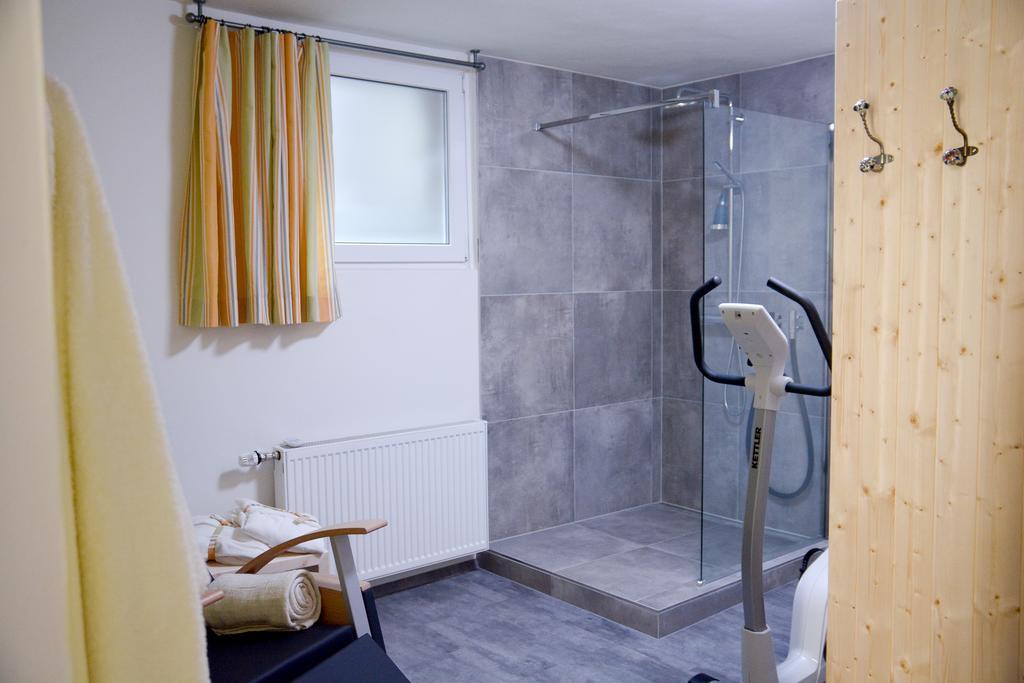 Gerda Wellness Apartment Grinzens Luaran gambar